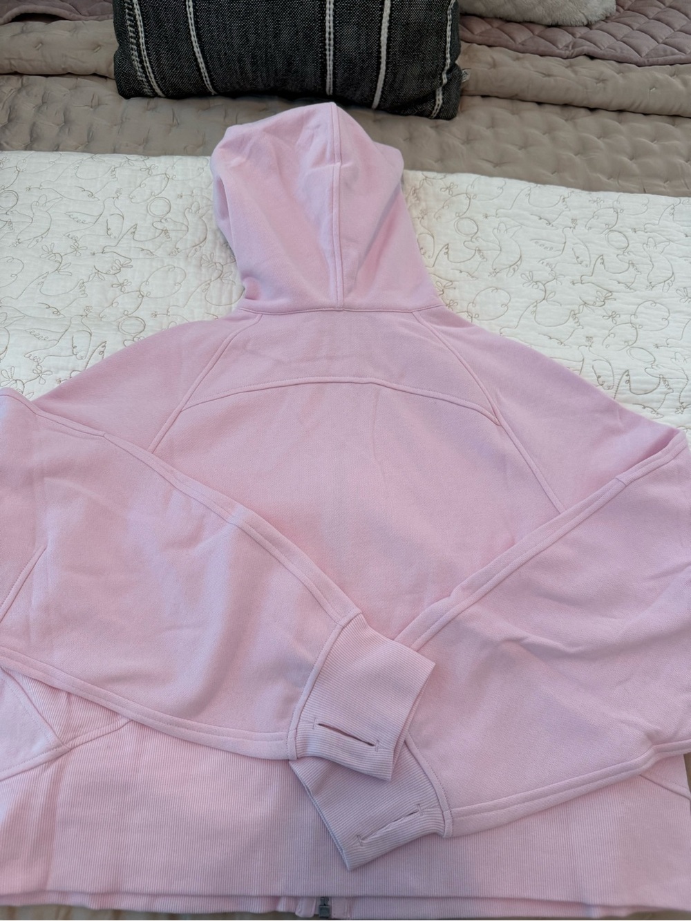 NWT Lululemon Scuba Full-Zip Hoodie M/L Meadowsweet Pink - Picture 3 of 3